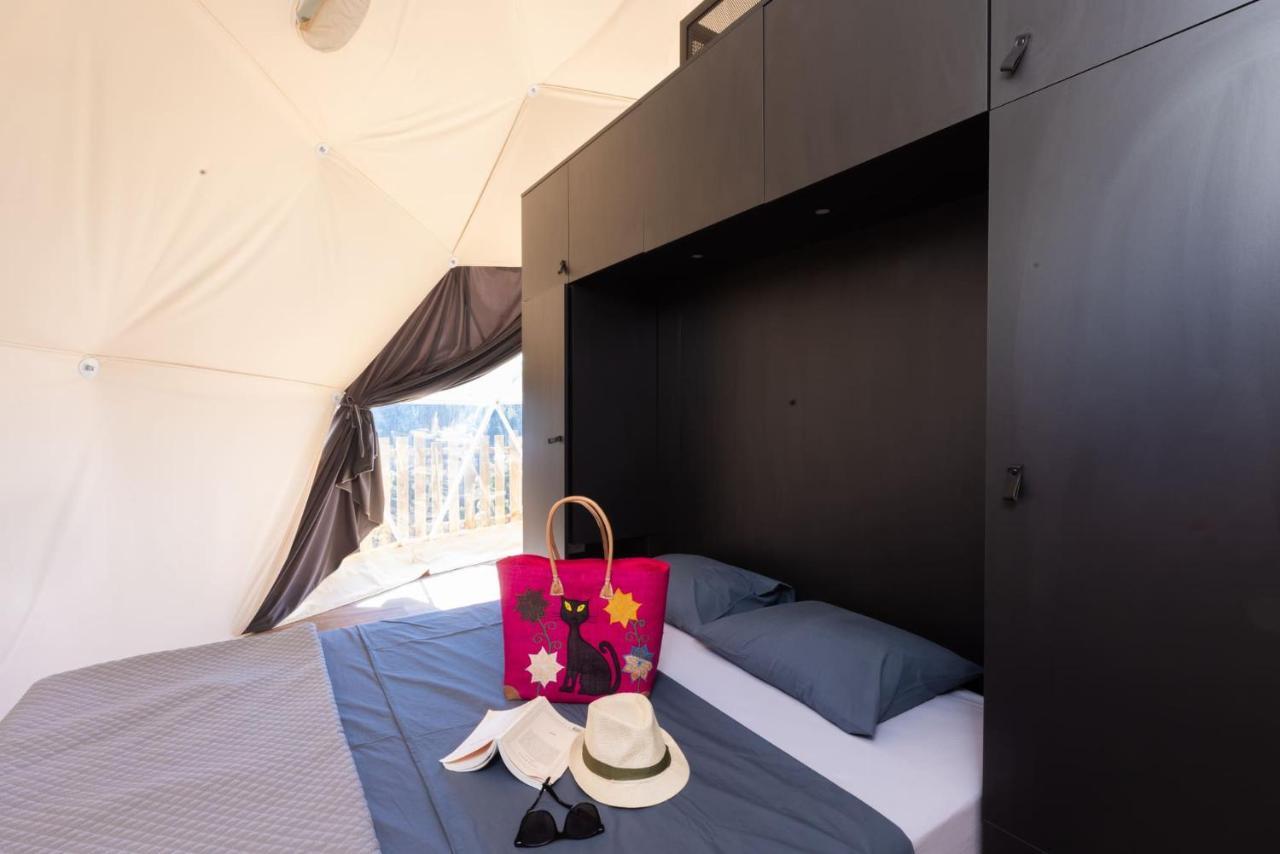 Hotel Les Domes Des Gorges Ruoms Zewnętrze zdjęcie